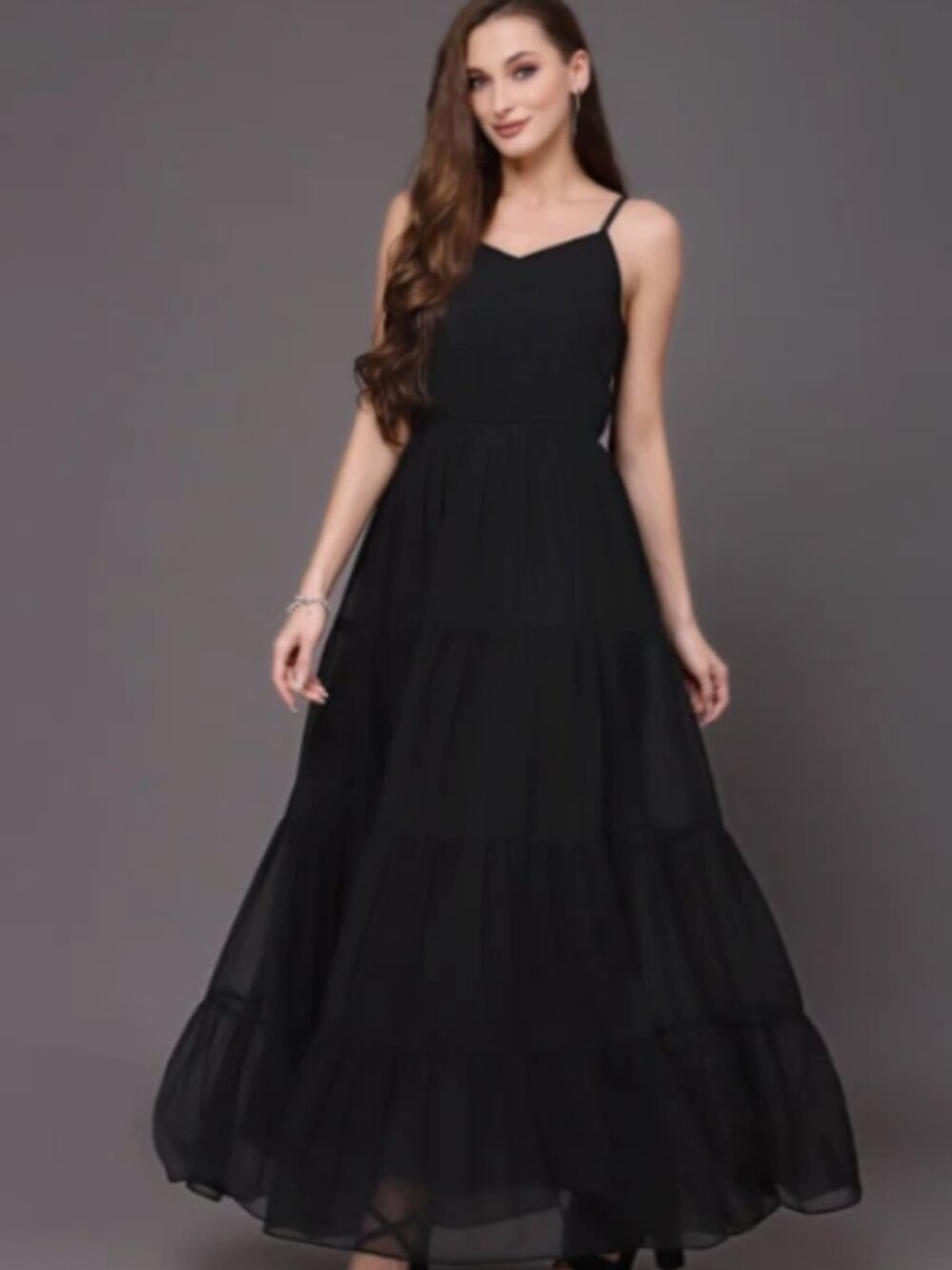 Selvia Black Adjustable Spaghetti Straps Tiered Ruffles Lined Maxi Dress - Small
